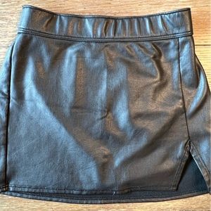Girls Abercrombie leather skirt